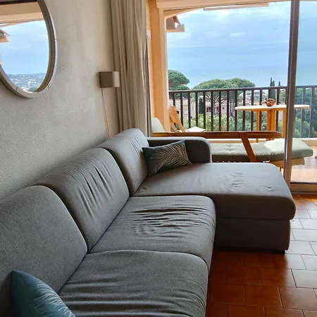 Avec Terrasse Et Vue Exceptionnelle Sainte-Maxime